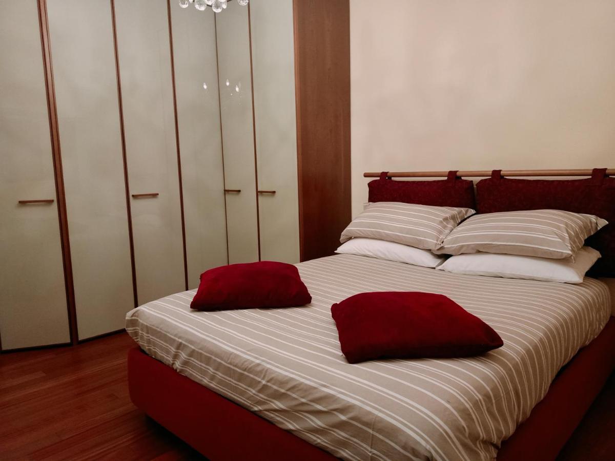 A Casa Di Nina Apartment อาออสตา ภายนอก รูปภาพ
