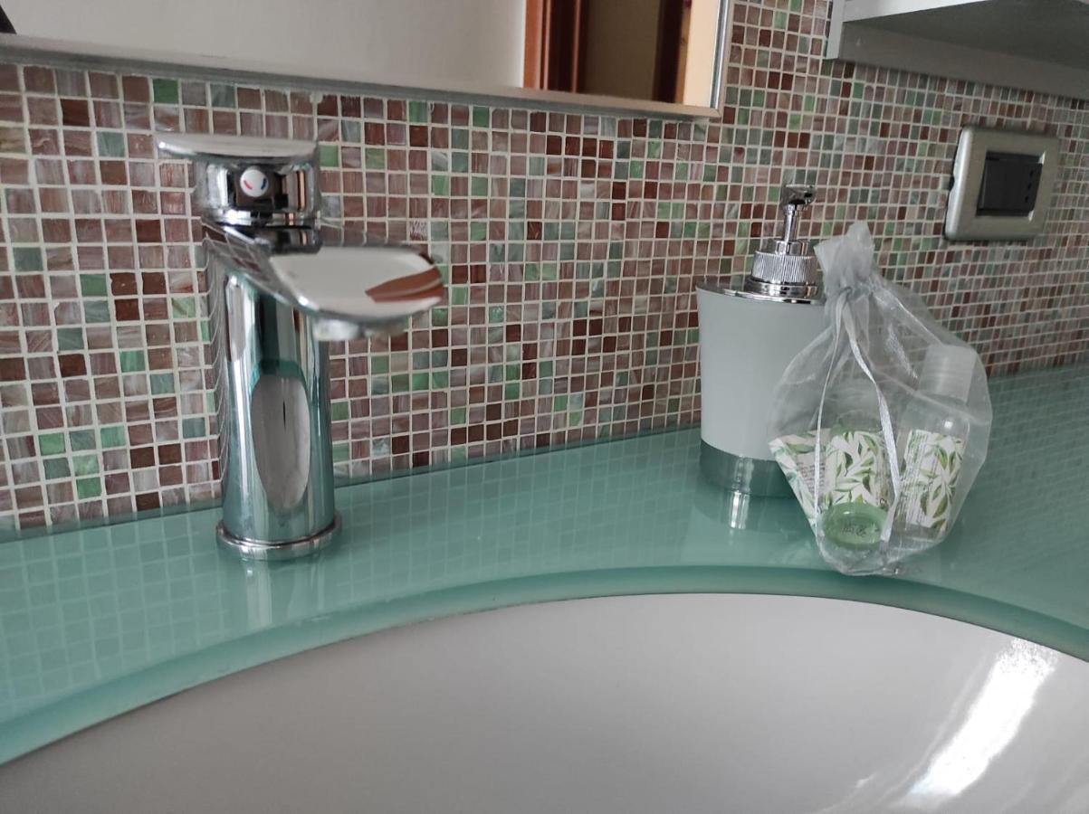 A Casa Di Nina Apartment อาออสตา ภายนอก รูปภาพ